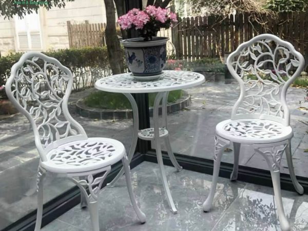 Bàn ghế sân vườn nhôm đúc