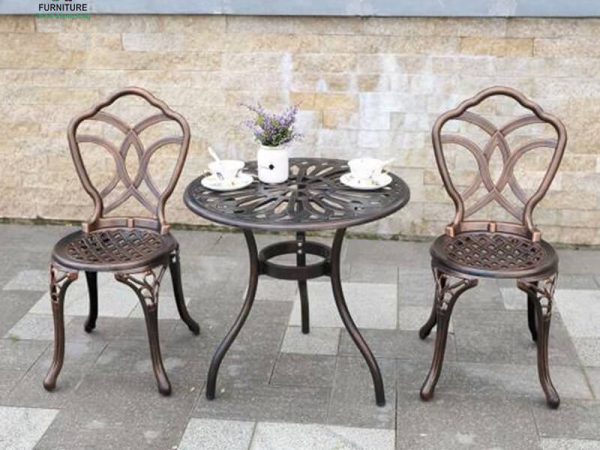 Bộ bàn ghế sân vườn tròn