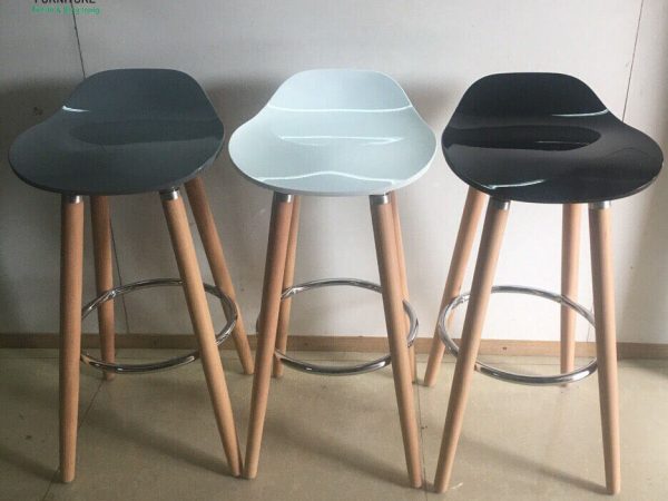 Ghế ngồi cao dành cho quầy bar